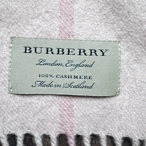 Burberry Pink Giant Check Cashmere Scarf - Picture 3 of 6